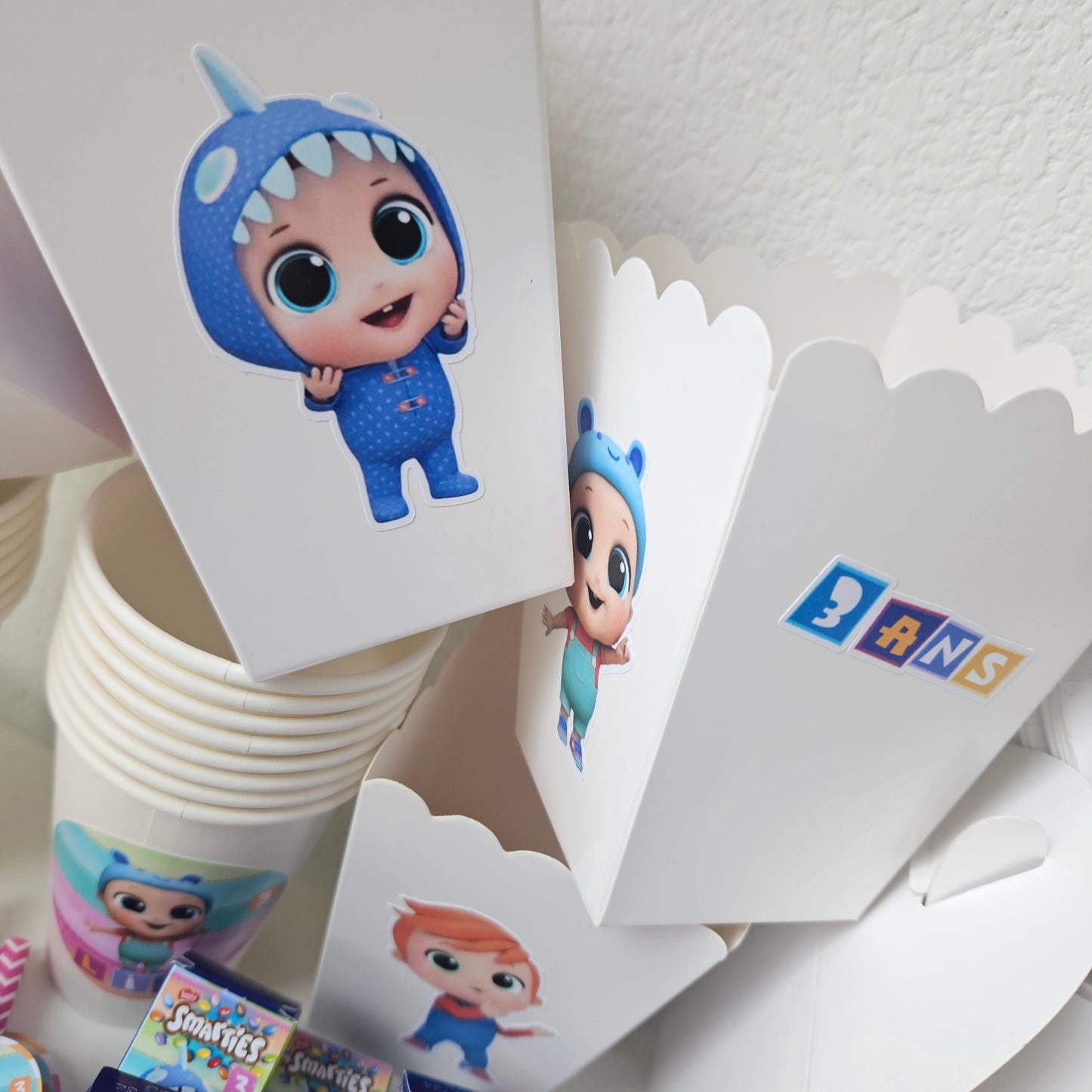 THEME LITTLE ANGEL