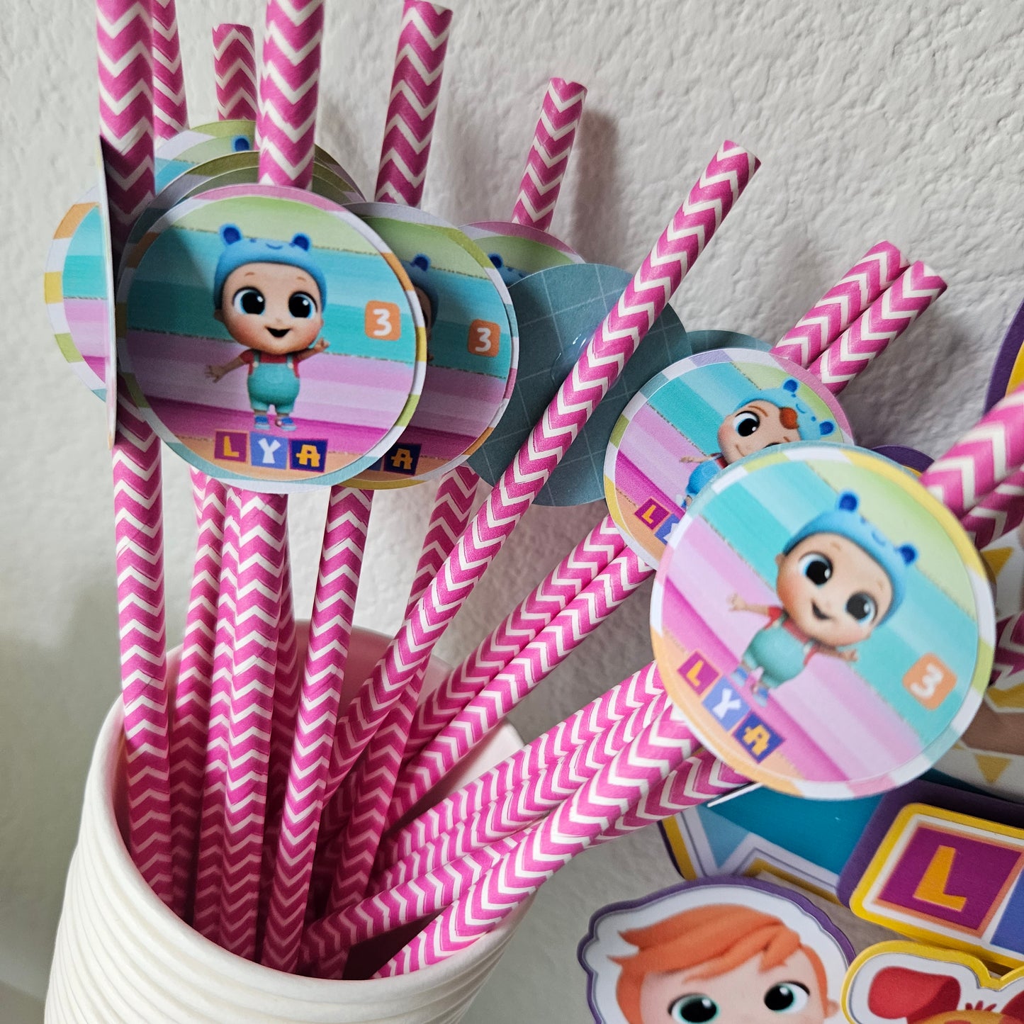 THEME LITTLE ANGEL