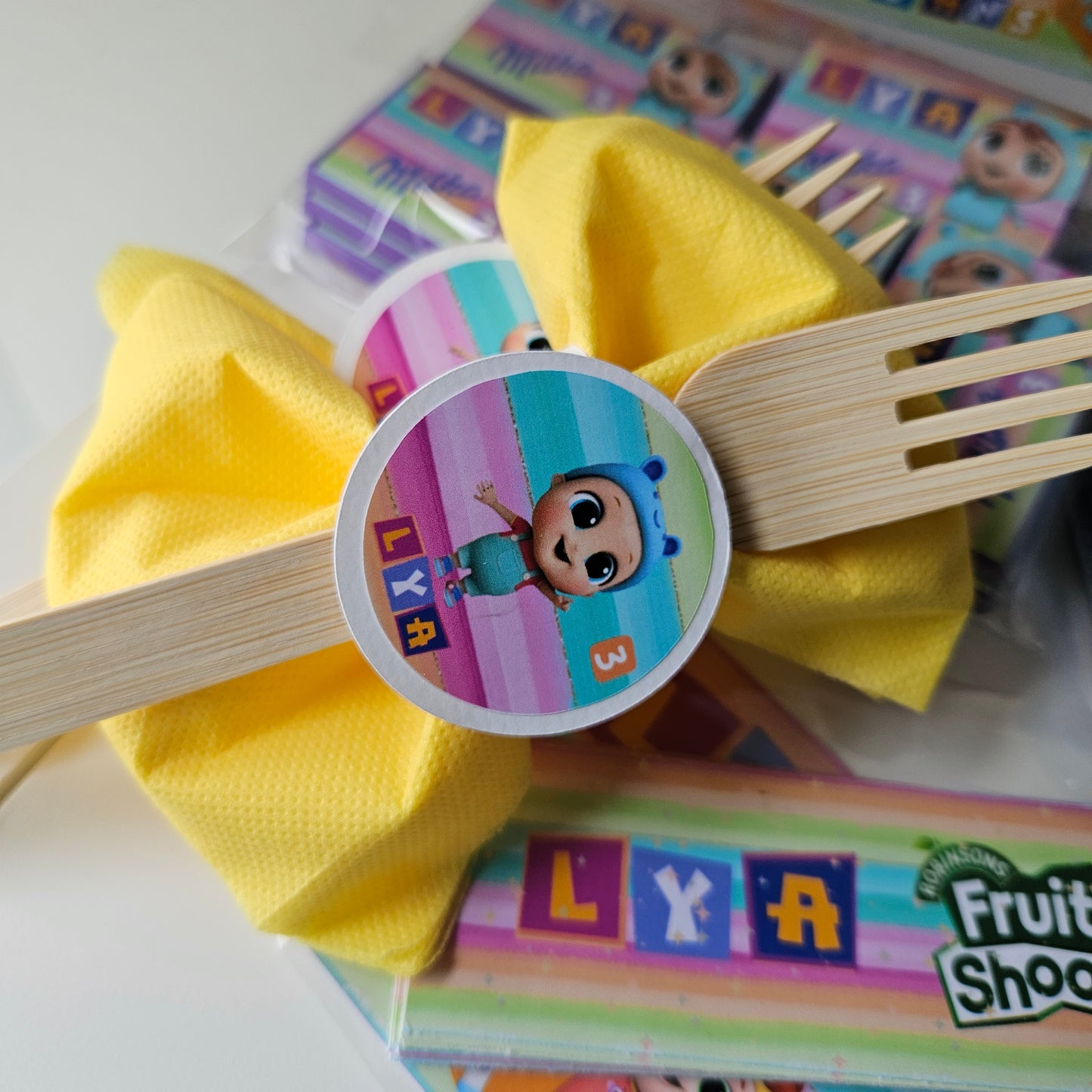 THEME LITTLE ANGEL