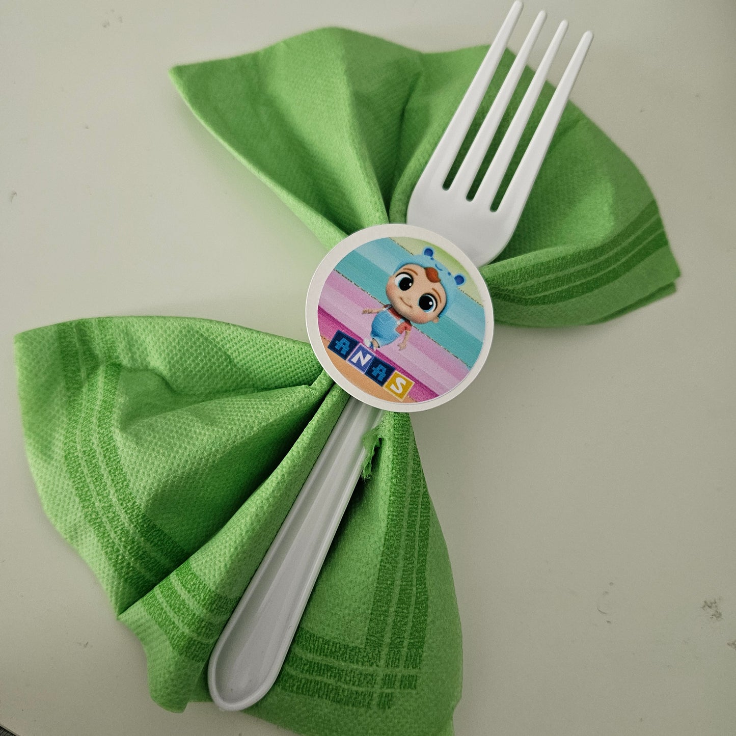 THEME LITTLE ANGEL