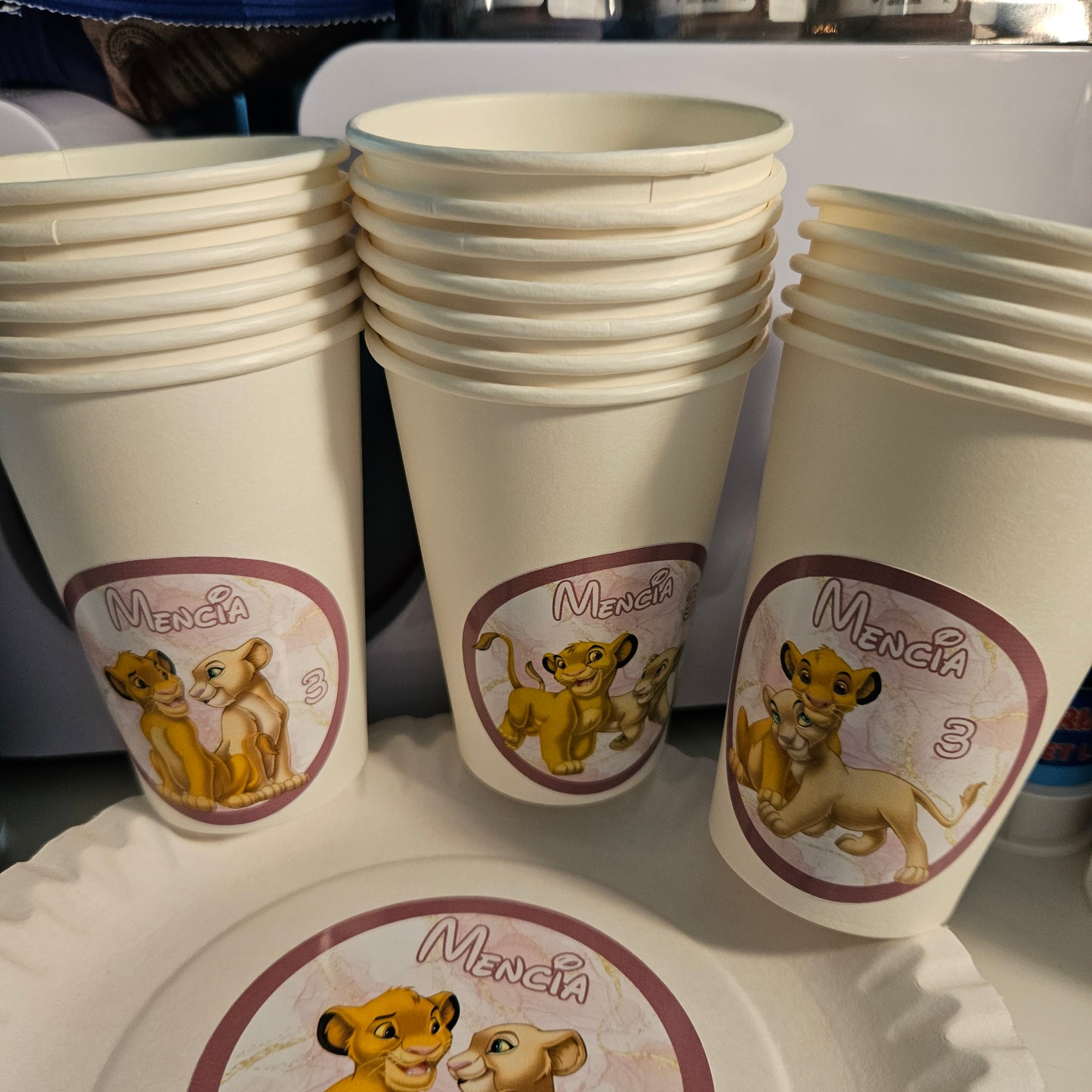 THEME ROI LION (SIMBA et NALA)