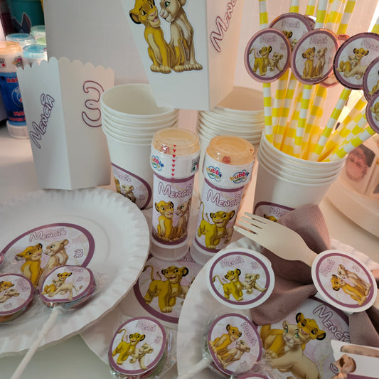 THEME ROI LION (SIMBA et NALA)