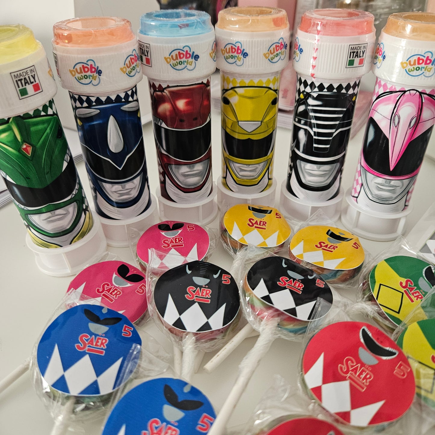 THEME POWER RANGERS