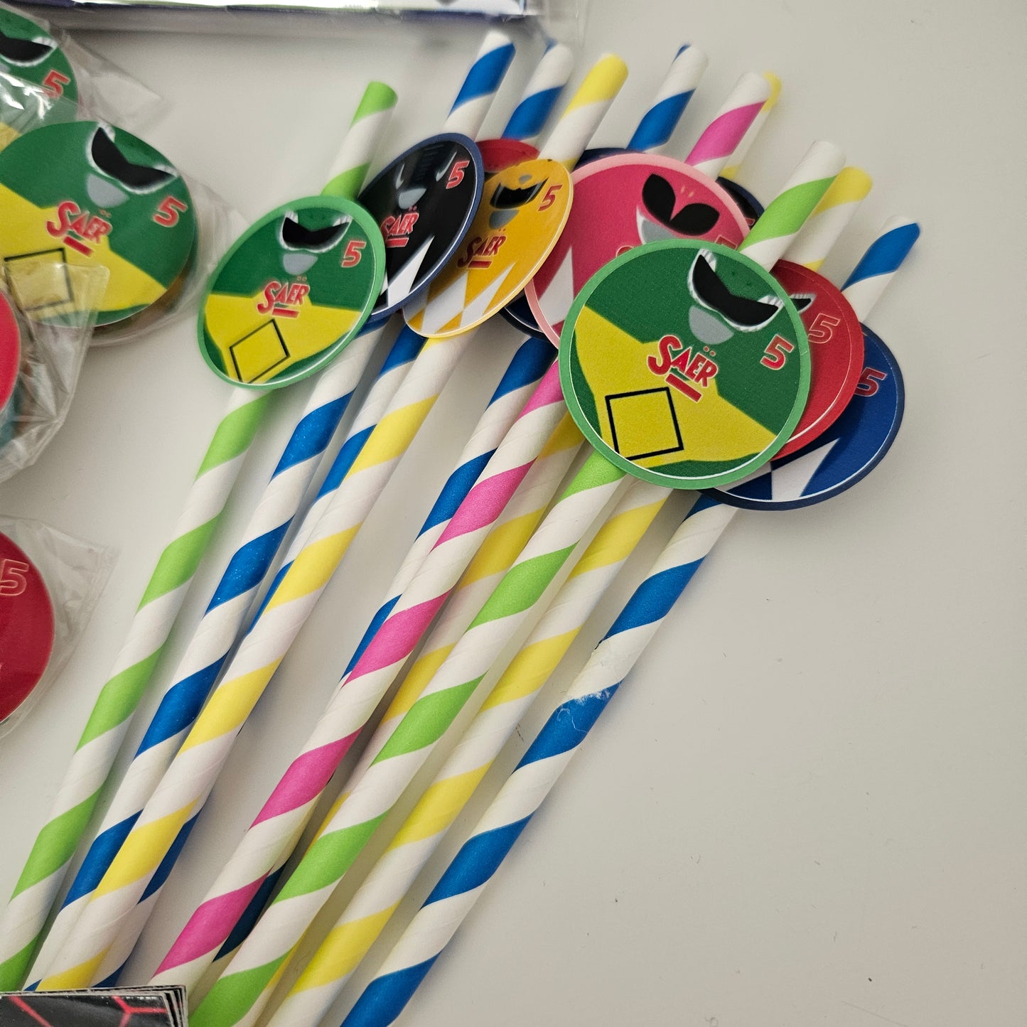 THEME POWER RANGERS