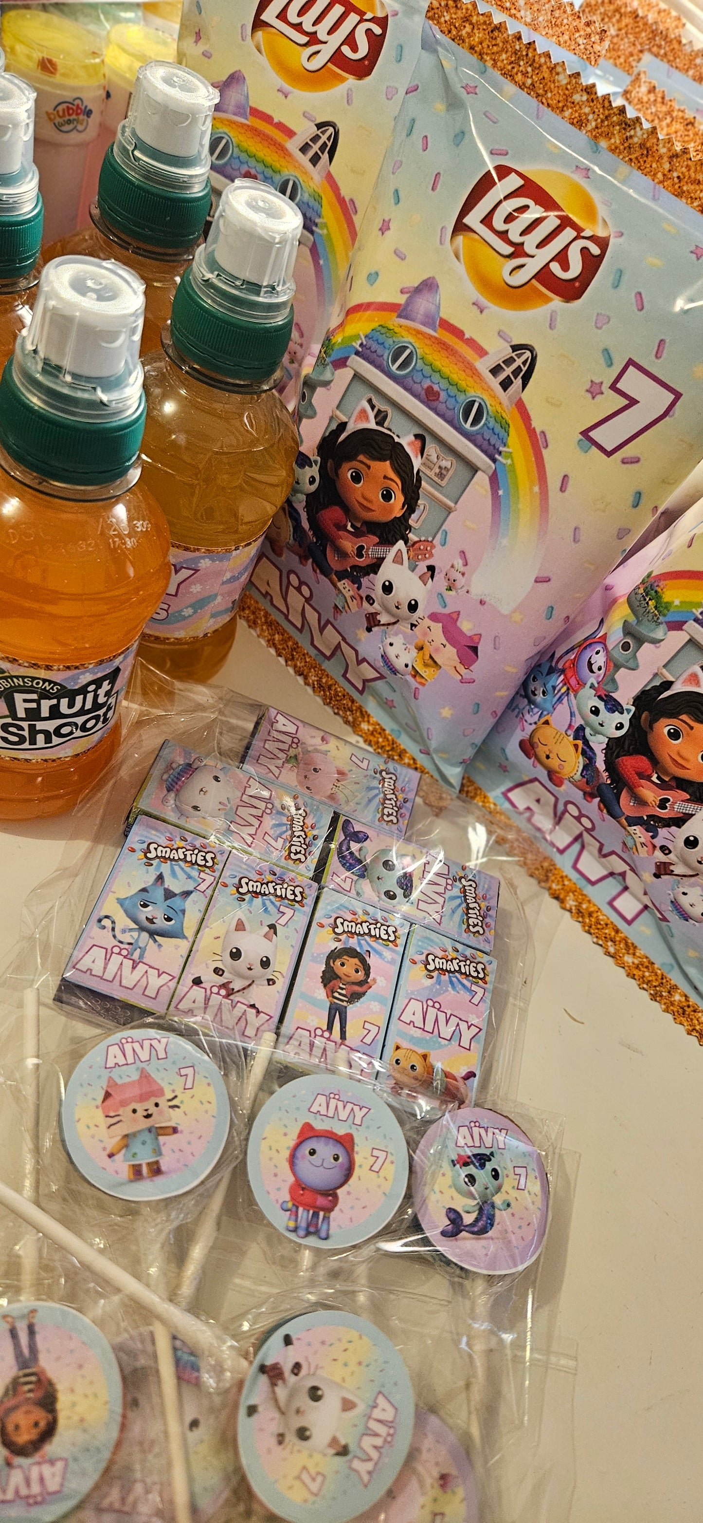 THEME GABBY'S DOLLHOUSE GABBY CHAT