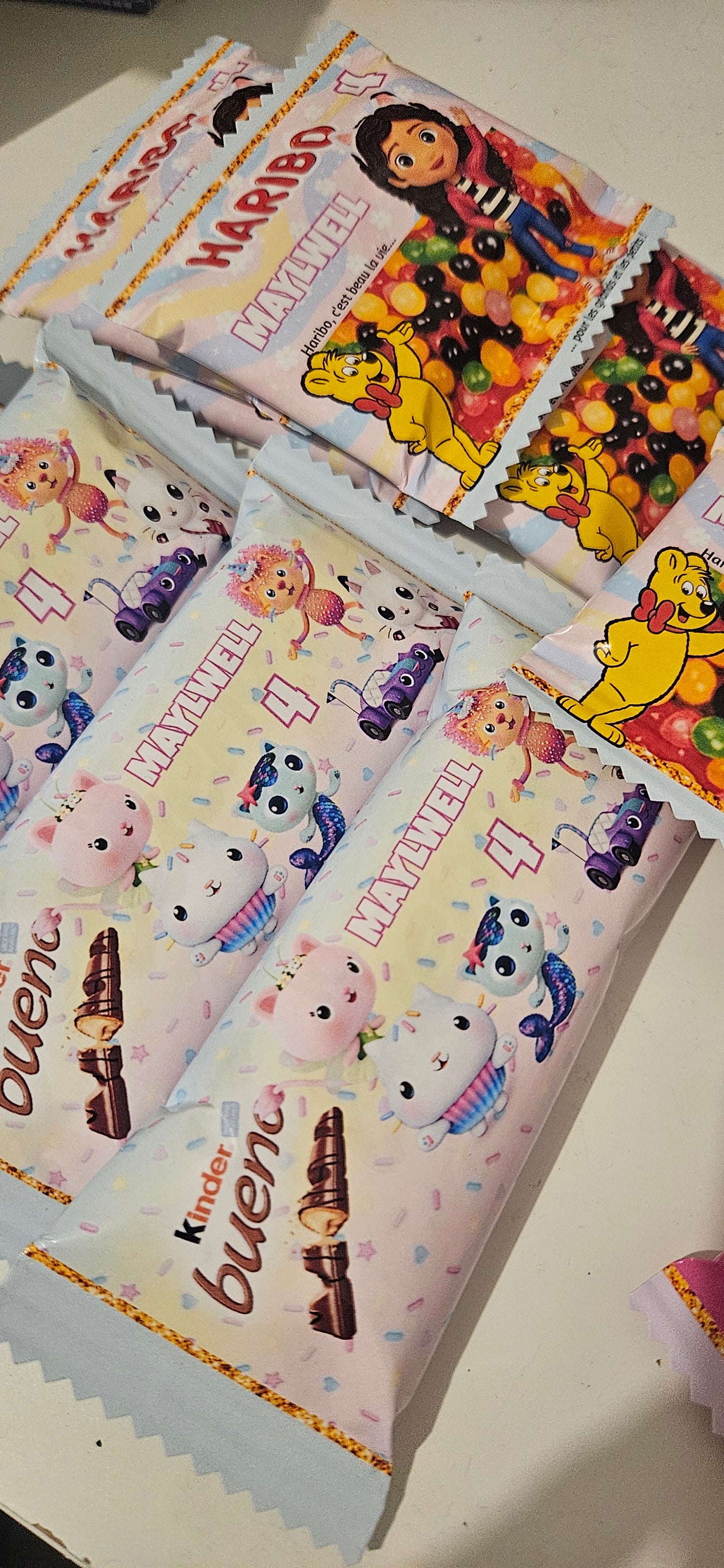 THEME GABBY'S DOLLHOUSE GABBY CHAT