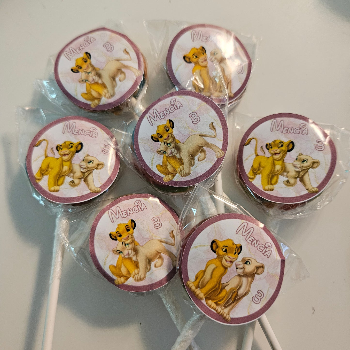 THEME ROI LION (SIMBA et NALA)