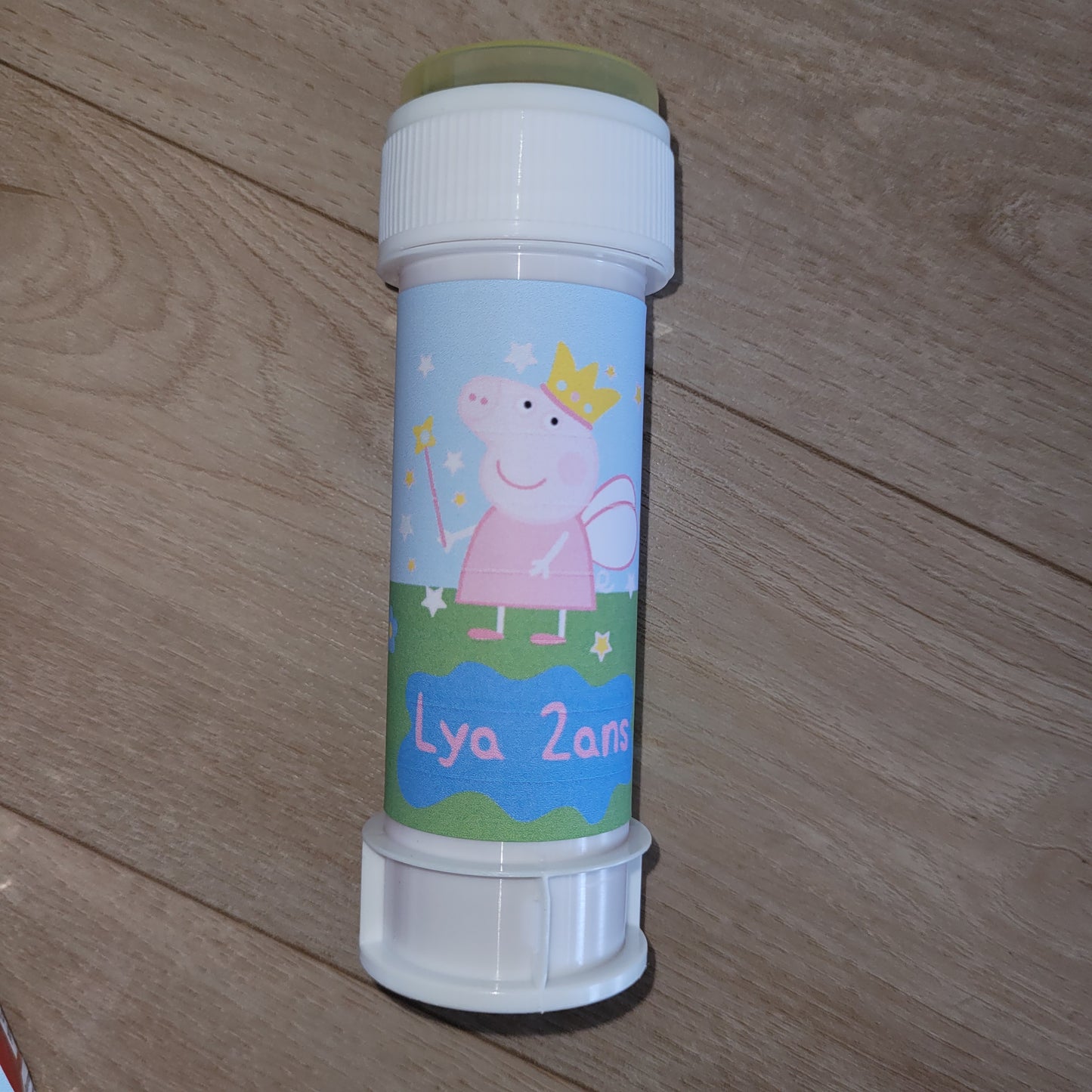 THEME PEPPA PIG